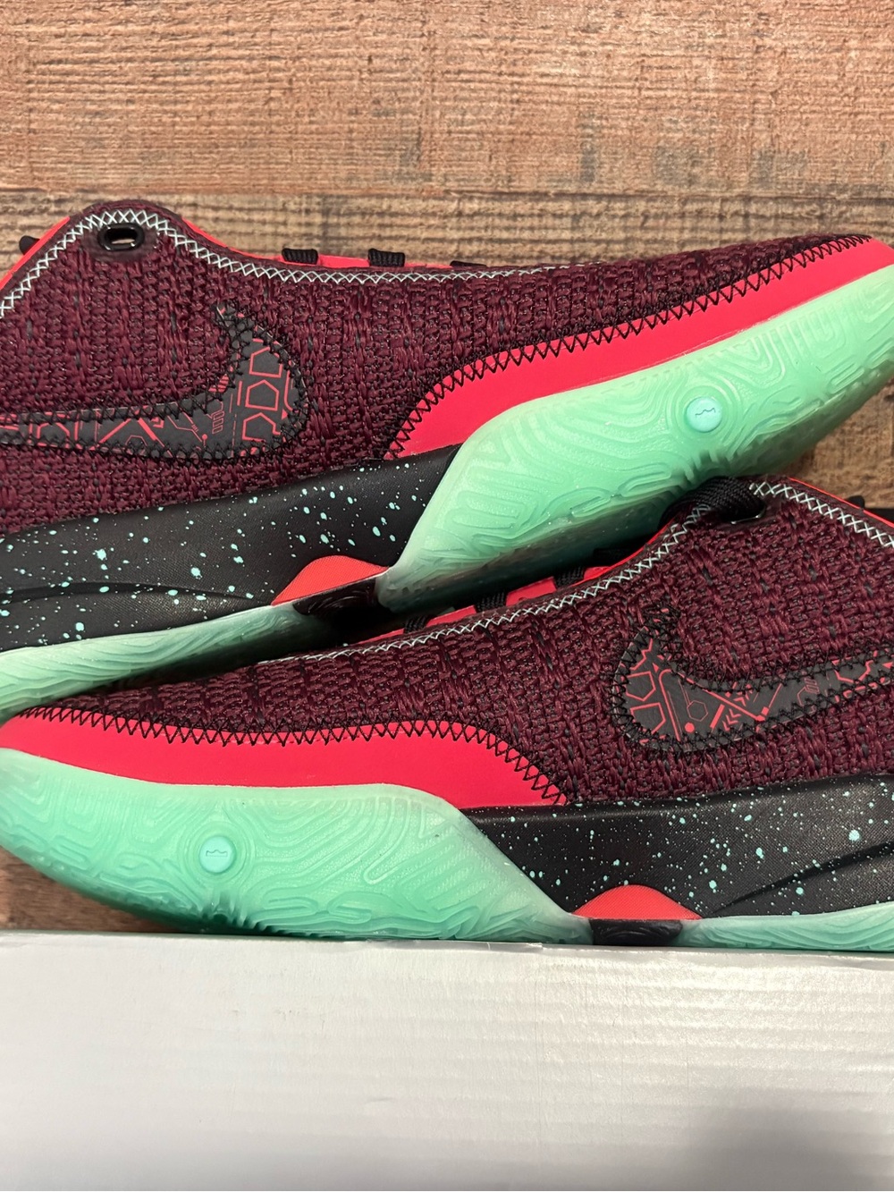 Nike kyrie Maroon Knit Sneakers with Coral Trim and Mint Outsoles youth 7.